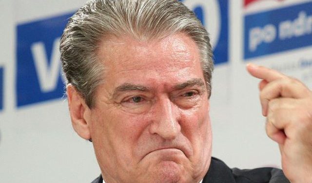I dënuar për “armëmbajtje pa leje”! Saliu “urdhëron”: Të lirohet menjëherë Ballist Morina! Vuçiç e Rama e futën në kurth me shërbime sekrete