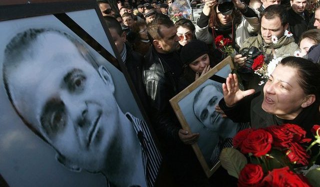 Riaktivizohen hetimet për 21 janarin: Predha që i mori jetën Aleks Nikës dërgohet për ekspertizë