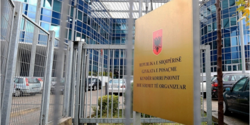 E bujshme! SPAK bën goditjen e radhës, lëshohen 32 urdhër arreste