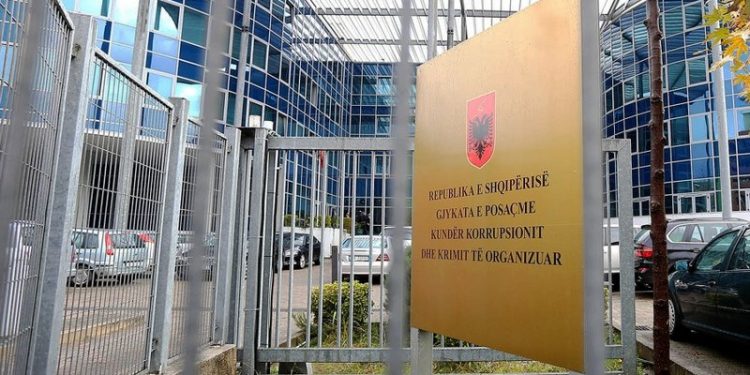 GJKKO i konfiskohet pasuritë, reagon për herë të parë deputeti demokrat: Ç’lidhje kam unë me vëllanë?