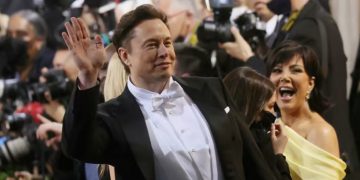 Njeriu më i pasur i botës bën deklaratën shokuese: Nëse vdes në rrethana misterioze, kënaqësi t’i u njihja