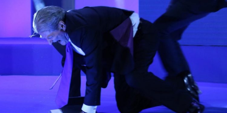 Berisha si showmen më i madh i “TV Mendereve” shqiptare!