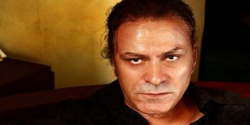 Timo Flloko: Si ma ndanë familjen pas prishjes me Jugosllavinë?!