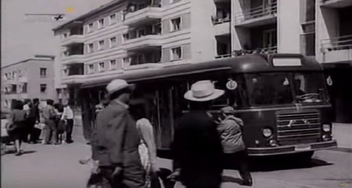 Transporti në komunizëm, makinat me të cilat udhëtonin shqiptarët