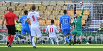 Anglia s’merr dot hak ndaj Italisë, Gjermania ngec në Hungari