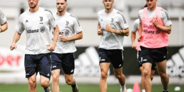 Allegri po e merr në konsideratë sulmuesin e Shqipërisë, shihet si rezerva e Dusan Vlahovic