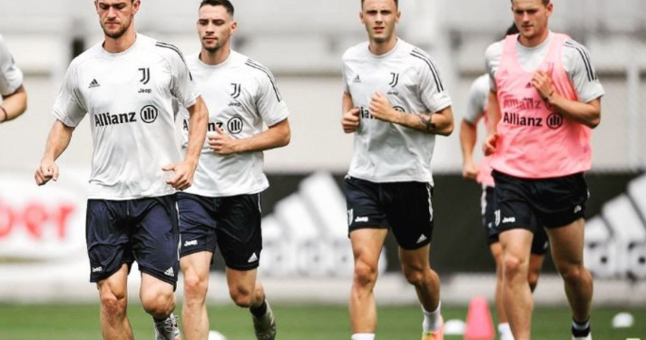 Allegri po e merr në konsideratë sulmuesin e Shqipërisë, shihet si rezerva e Dusan Vlahovic