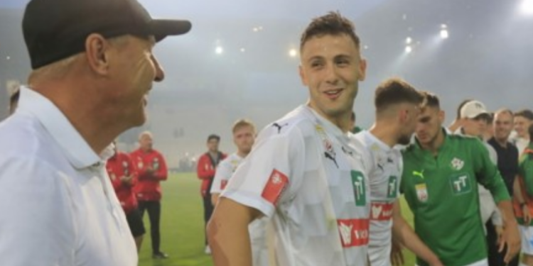 “Po vjen”! Në Turqi e quajnë të mbyllur, Beshiktashi paguan 4 milionë euro për sulmuesin e Shqipërisë