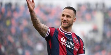 Ofendimet anti-shqiptare, fansat kundër United për Arnautoviç