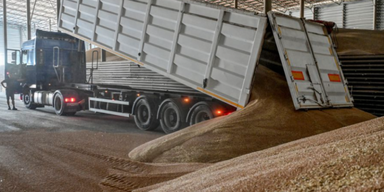 Anija e parë me drithëra mund të niset sot nga Ukraina, thotë Turqia