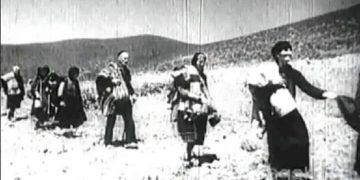 Përkujtimi i genocidit çam në Kuvendin e Shqipërisë, eurodeputeti grek ‘alarmon’ Brukselin. Komisioni Evropian i përgjigjet ‘thatë’