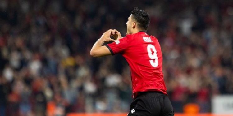 Mos e lë futbollin pa dërguar Shqipërinë në Botëror! Broja rrëfen gjithçka për vete: Rrënqeth me amanetin e babait