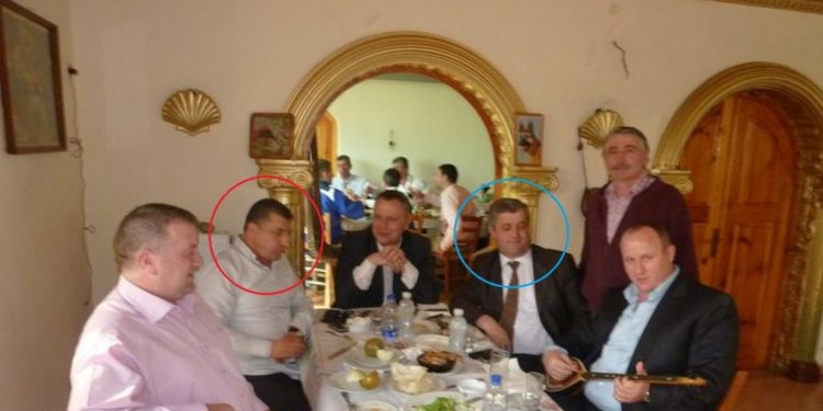 Darkonin me vrasësin e kolegut! Çuçi gradon gjithë bandën: Kush është D.P. P. së shtetit Met Rrumbullaku?!