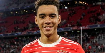 “Mos kujtoni se do të ngremë frenat e dorës”! Lojtari i Bayern Munchen: Nuk jam mësuar ta shoh Lewandowski me fanellën e Barcelonës, por ndjenja do zhduket…