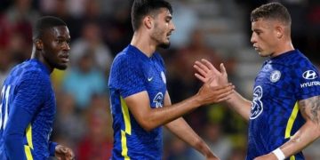 Pensionisti Reja flet me përçmim për dy 20 vjeçarët Broja dhe Asllani: Jan si tjerët, luajnë vetëm nga 20-30 minuta te Chelsea dhe Interi si drita që herë fiket dhe herë ndizet