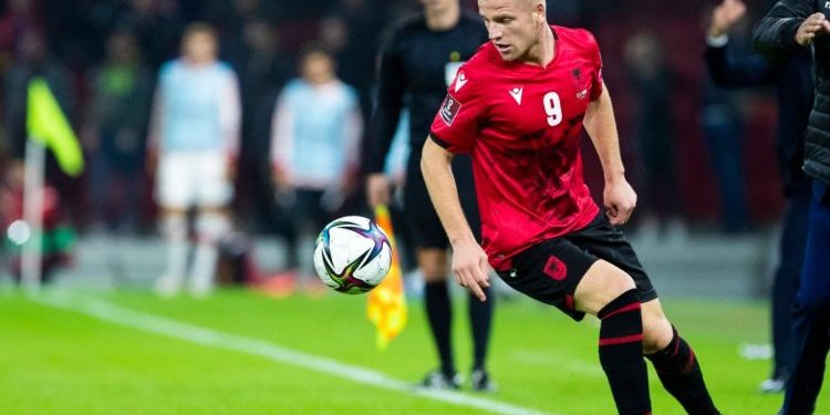 Anulohet vëllazërorja me Kosovën, Shqipëria luan miqësore me Kombëtaren që na bekoi në Europian