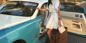 VIDEO/ Zbulohen ‘srofullat’ e kokave shqiptare të krimit dhe drogës në Dubai! Hasmit lahen në një pishinë: Lokalet dhe vendet, misse dhe modele fluturojnë çdo muaj drejt…