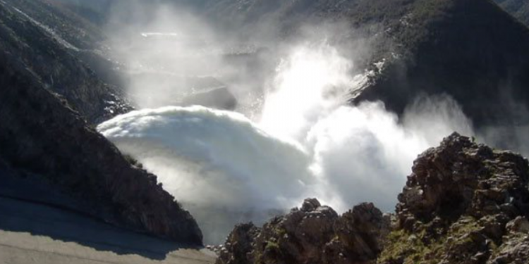 “Do lëshohet alarmi 30 minuta përpara”! Njoftohet hapja e digave të rezervuarit, informacionet e fundit