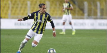 Pak pozitivitet në kohë braktisjesh! La Maqedoninë për Shqipërinë: Kush është prodhimi turk që u vesh kuqezi?!