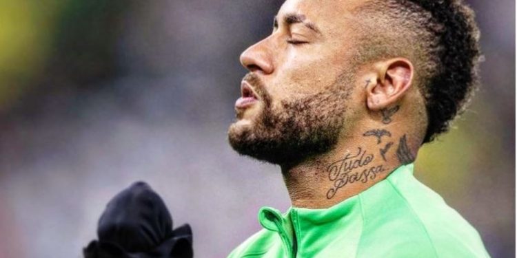 ‘Ky është një nga momentet më të vështira të karrierës’! Dëmtimi i tronditi ëndrrën e Botërorit, reagon Neymar