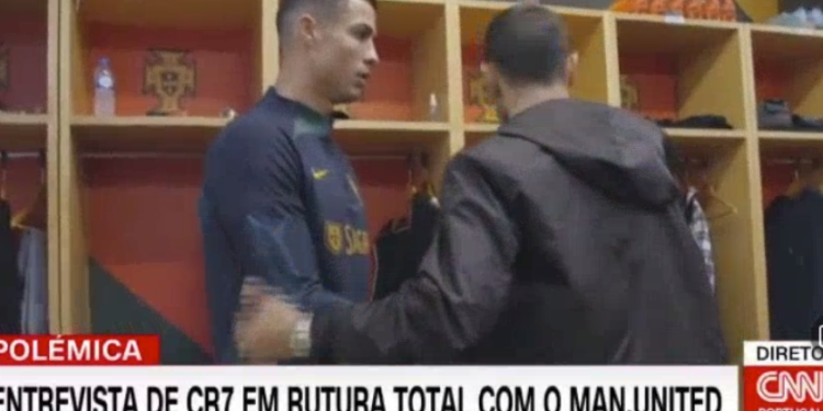 E bujshme përballja e parë pas intervistës! Cristiano Ronaldo mbetet pa fjalë: Shoku i ekipit te Manchester “e injoron” dhe mban qëndrim
