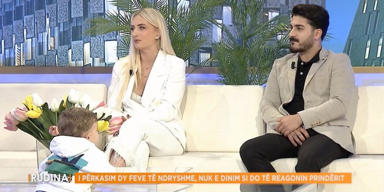 Ai mysliman, ajo katolike, dashuria shqiptaro-turke që nisi në sallonin e bukurisë