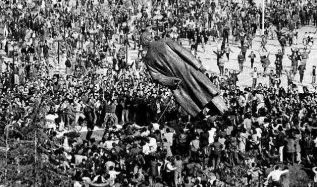 Sot 8 Dhjetori, 32 vjet nga Lëvizja Studentore që solli demokracinë! Rama zgjedh poezinë e Migjenit për të uruar të rinjtë