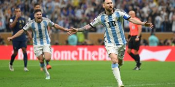 VIDEO/ Argjentina ngjitet në majë dhe zbret nga froni Francën! Botërori i parë për “Gjeniun” Messi