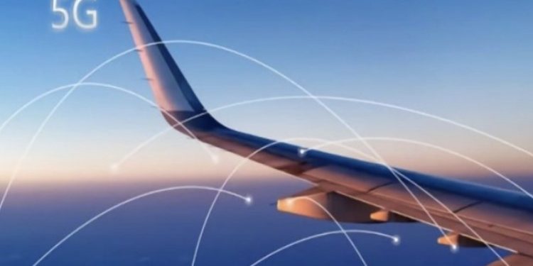Misteri/ Përse Evropa po e ndalon Airplane Mode në telefonat celularë ndërsa SHBA e refuzon