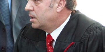 A u helmua Xhevat Hana?! Gati 10-vjet pas vdekjes së Prokurorit të dosjeve “të nxehta”, familja kërkon drejtësi