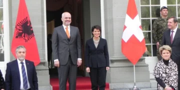 Me vendim Parlamenti Zvicra njeh pensionet: Miraton marrëveshjen për sigurimet me Shqipërinë! Shumë shpejt edhe Italia dhe Meloni do mbaj premtimin