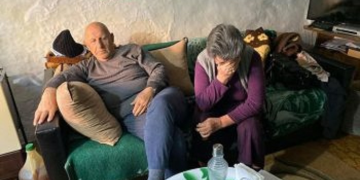 Kaluan 60 vite martesë, më pas ia zbuloi fshehtësinë në shtratin e vdekjes