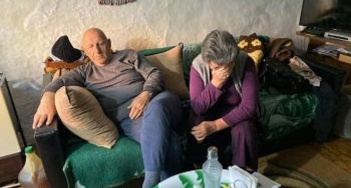 Kaluan 60 vite martesë, më pas ia zbuloi fshehtësinë në shtratin e vdekjes