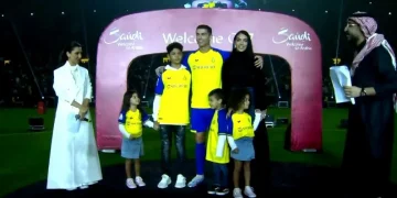 I mungonte vetëm shamia në kokë, Georgina bëhet “arabe”