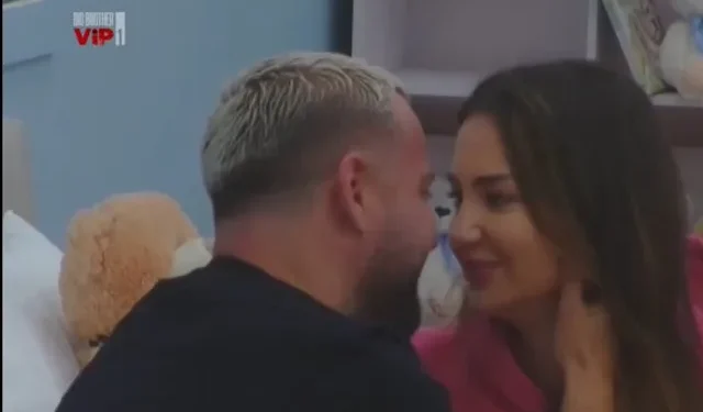 Vetëm, larg banorëve të tjerë/ Kiara dhe Luizi kalojnë momente intime në dhomën e bebit (Video)