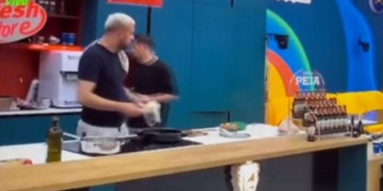 Lëkundjet tmerrojnë banorët e ngujuar të BigBrother (Video)