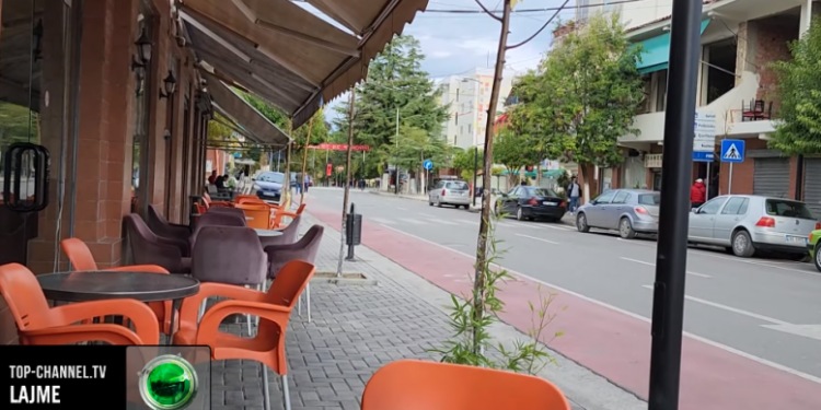E trishtë! Ky është qyteti i parë shqiptar që po vdes! Nuk ka ngelur më asnjë i ri