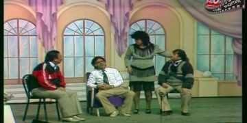 Estrada e Durrësit, regjizori dhe aktorja: Ju kujtohen batutat tona! Nostalgjia e humorit në programin e Vitit të Ri!