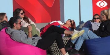 Produksioni nxorri Efin nga shtëpia me intriga “inteligjence”, Dea Mishel në “qiellin shtatë”: Luizi ka frikë nga unë se jam… (Video)