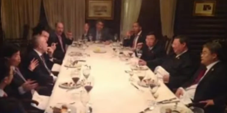 Foto e fshehur e protestuesit “proamerikan” Meta: Në tryezë me Rosinin, Nezën dhe Duçkën