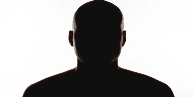 Ka kryer vrasje në Shqipëri gjykatat angleze një turp! The Sun: Na bllokoi gjykata, i dha anonimitet