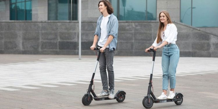 Duhet të ndalohet qarkullimi i tyre! Gjoba policore ndaj patinave elektrikë: Ja rregullat dhe kriteret e reja