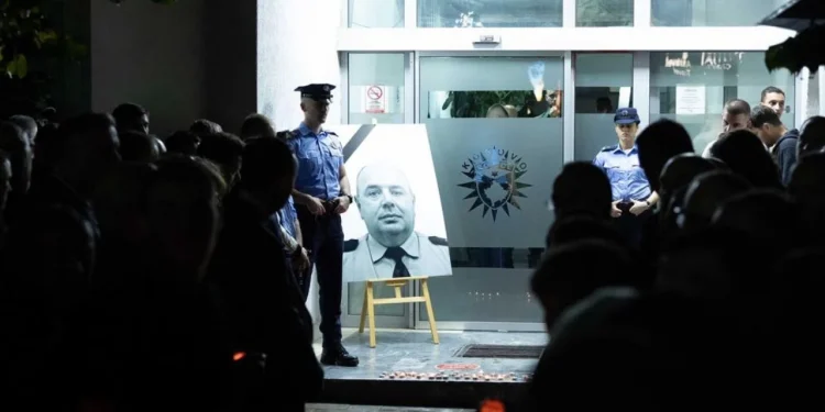Kosova shpall sot ditë zie në nderim të policit të vrarë nga banda serbe në Veri Afrim Bunjakut