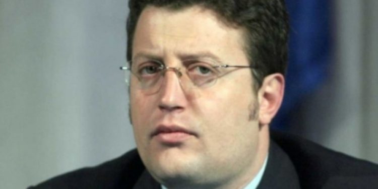 Testamenti krijues I Sokol Olldashit librin e tij “Unë dhe Unë”