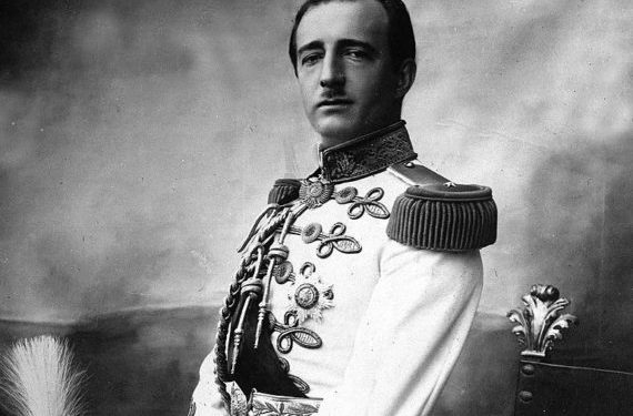 “Ahmet Zogu ka bërë për Shqipërinë, atë që asnjë kryetar shteti se ka bërë deri tani”!
