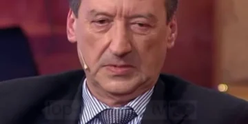 “Atje nuk të flet njeri me gojë, harron emrin tënd”! Kosta Kamberi tregon për jetën në Amerikë: Nuk ke ç’e do mirëqenien po nuk..