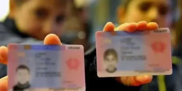 Rezident mësoni! Sa kohë mund të qëndroni jashtë Italisë pa humbur dokumentat italiane