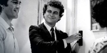 Je i frikshëm, ti s’duhesh futur në shtëpi”- Bujar Asqeriu: Si më akuzoi shoku i fëmijërisë se i kisha ngacmuar gruan