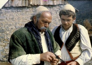 Djali i Ndrek Lucës: Më futi në punë murator që të shtrohesha, i urrente servilët dhe rrenën