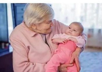 jë gjest i madh dhe një leksion dashurie: Në Kanada kanë bashkuar jetimoren me shtëpinë e pleqve!